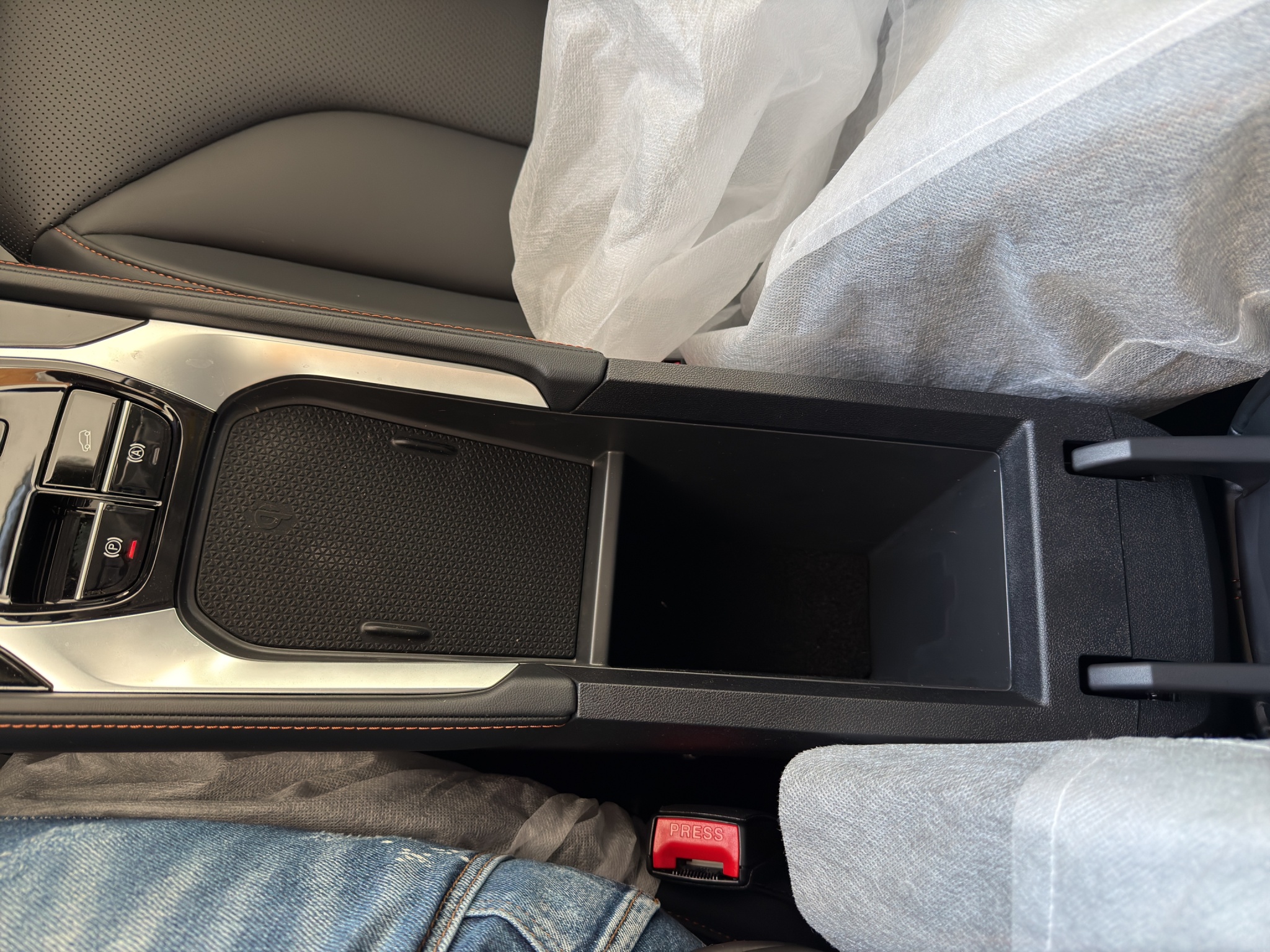 LSJW94U97RG030616_24