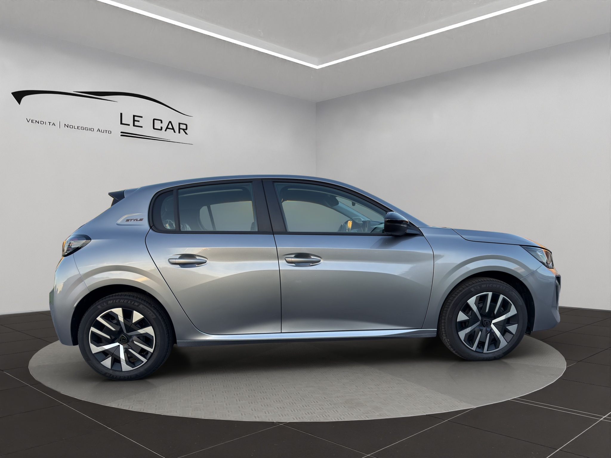 VR3UPHNESS50104UE_07