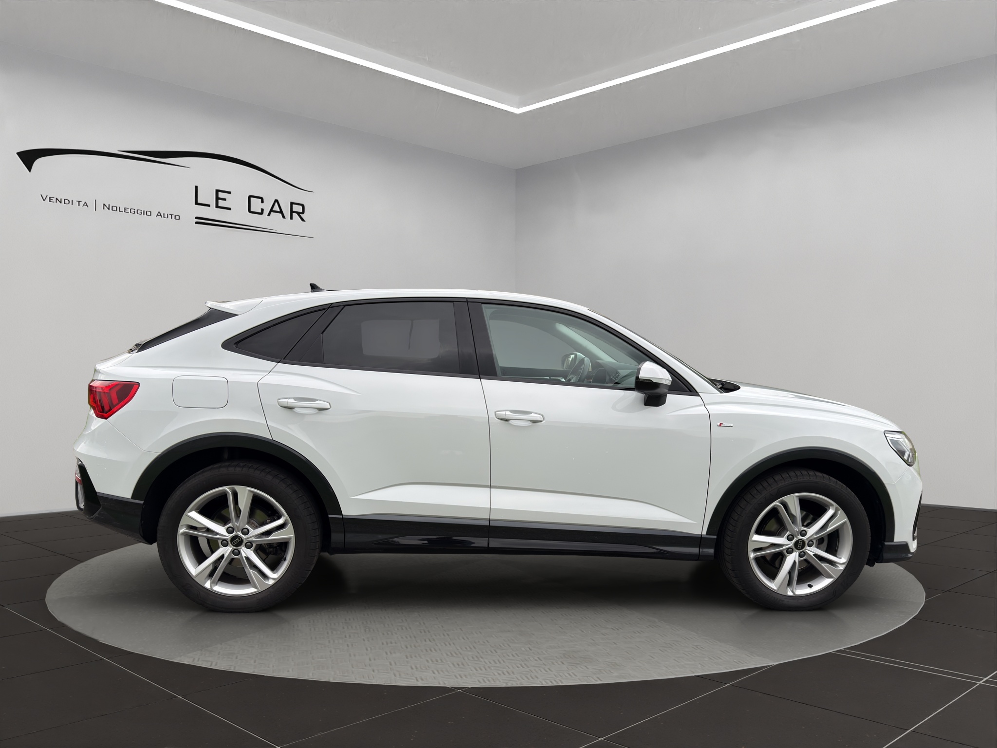 WAUZZZF39P1151990_07