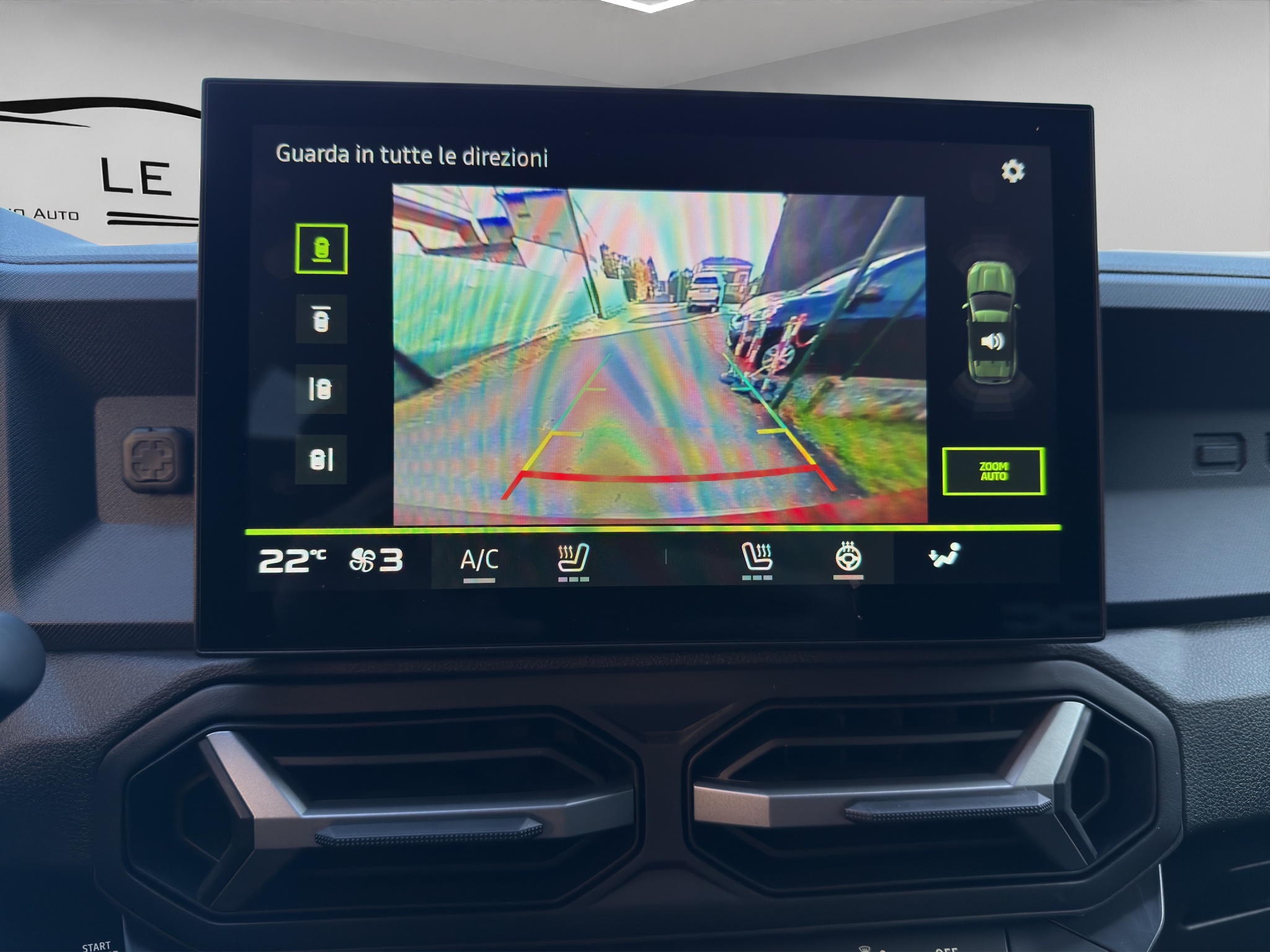 UU1DJF01275126284_15