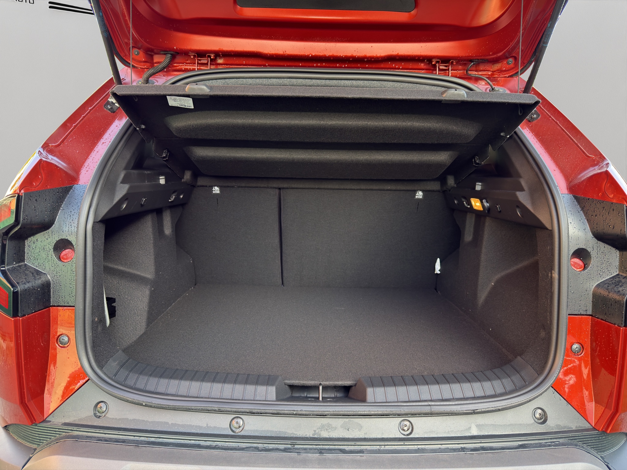 UU1DJF01275126284_20