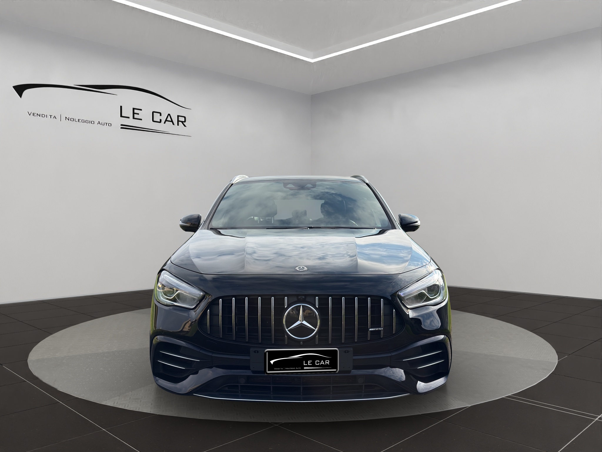 W1N2477541J911390_01