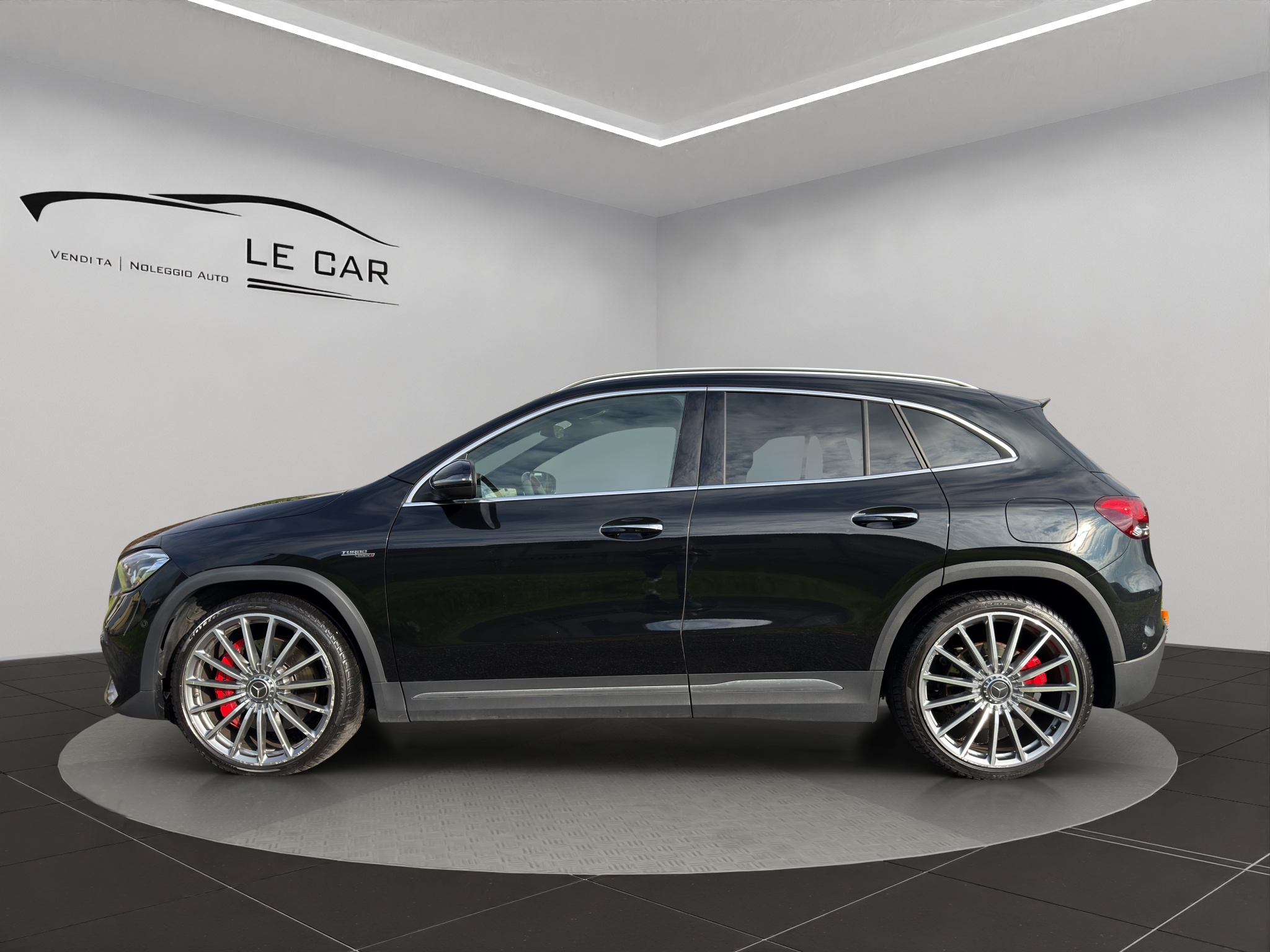 W1N2477541J911390_03