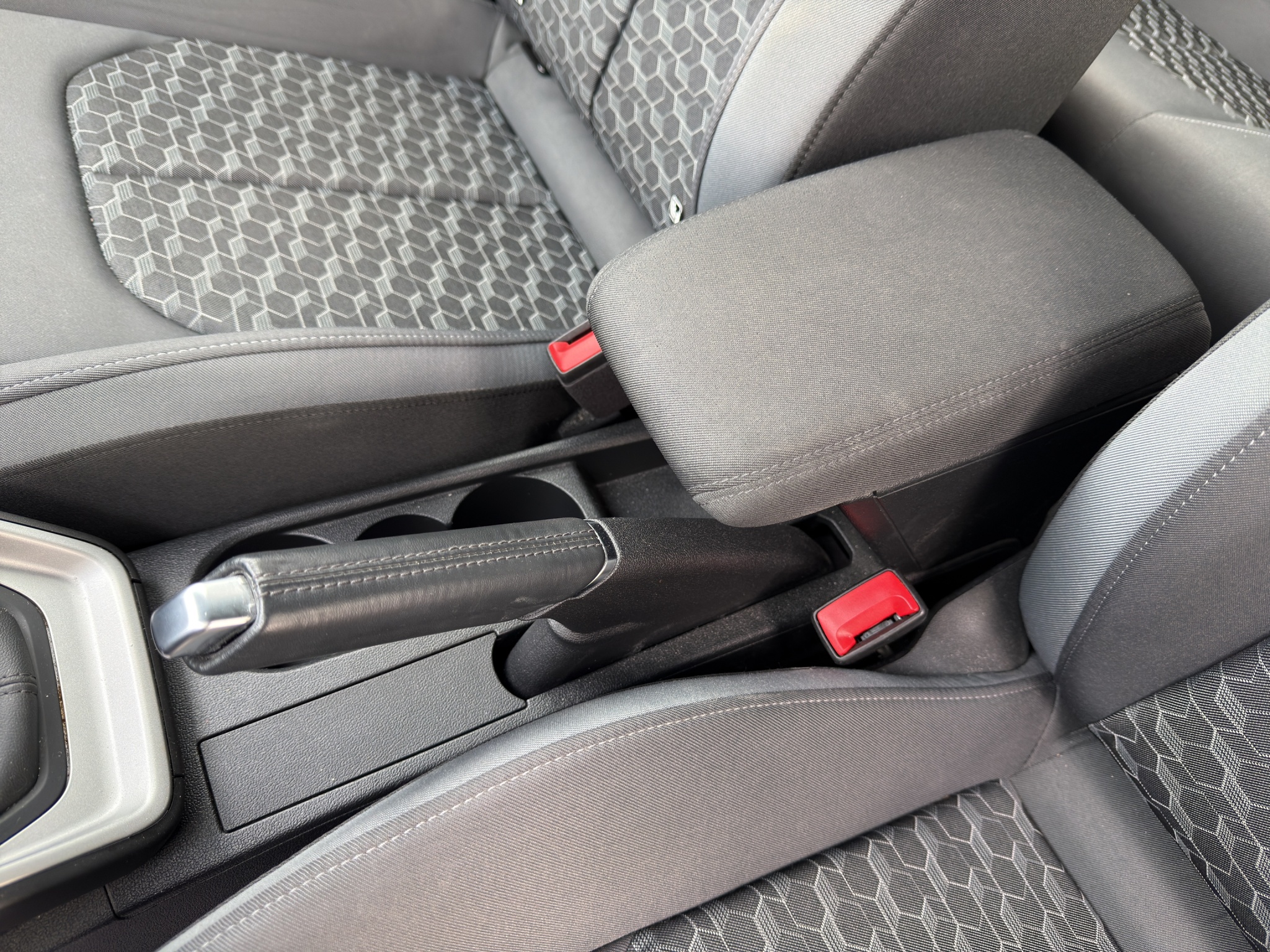 WAUZZZGB4RR0S4970_26