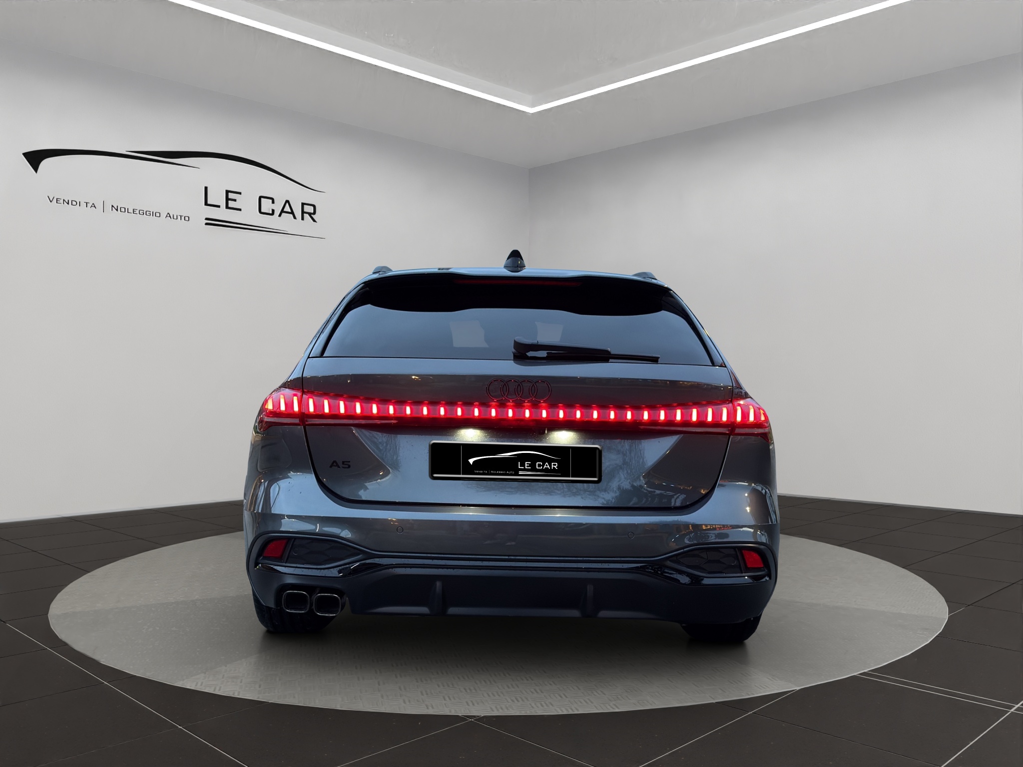 WAUZZZFU2SN091304_05