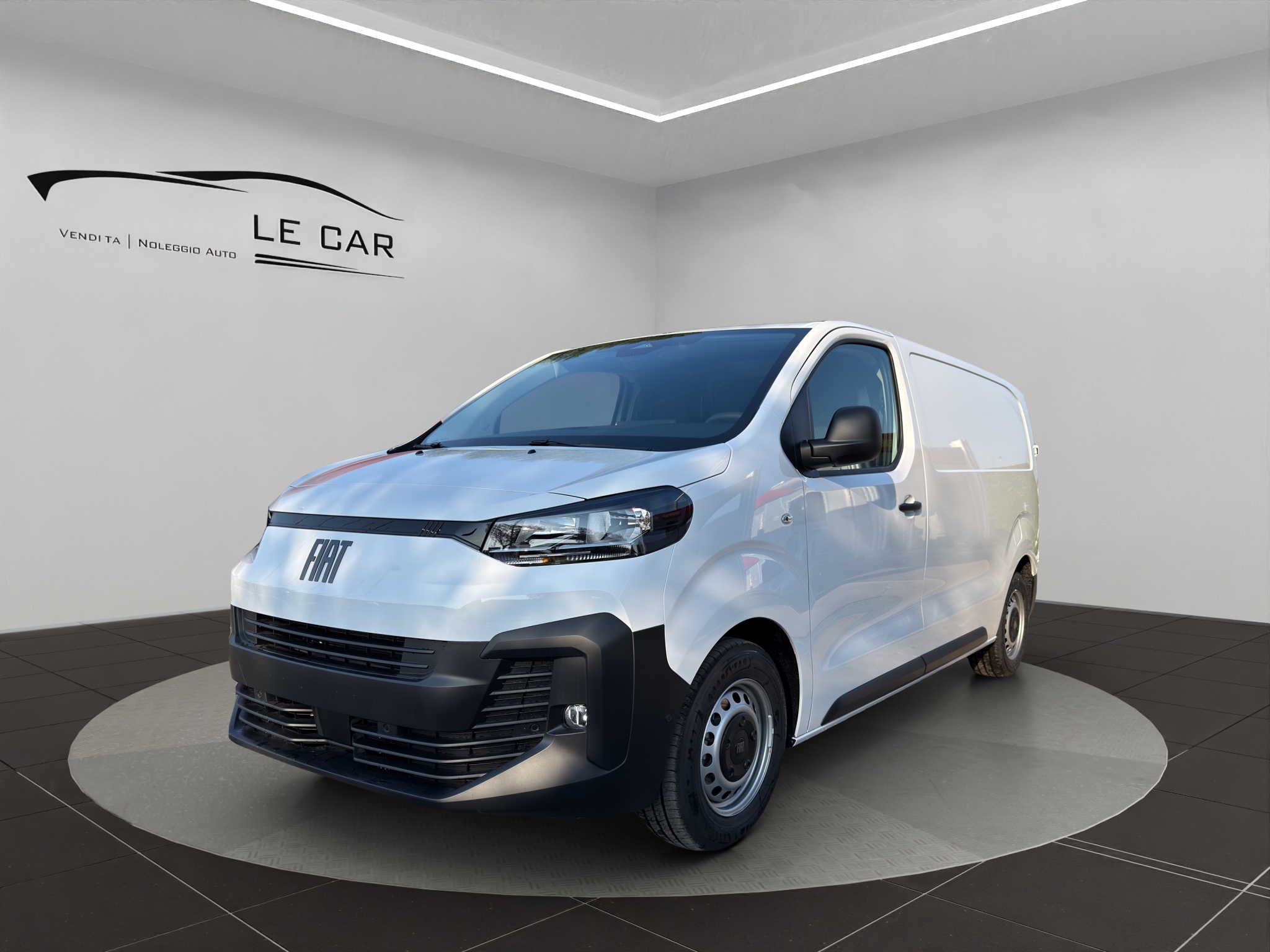 VXFVJYHVZTU370053_02