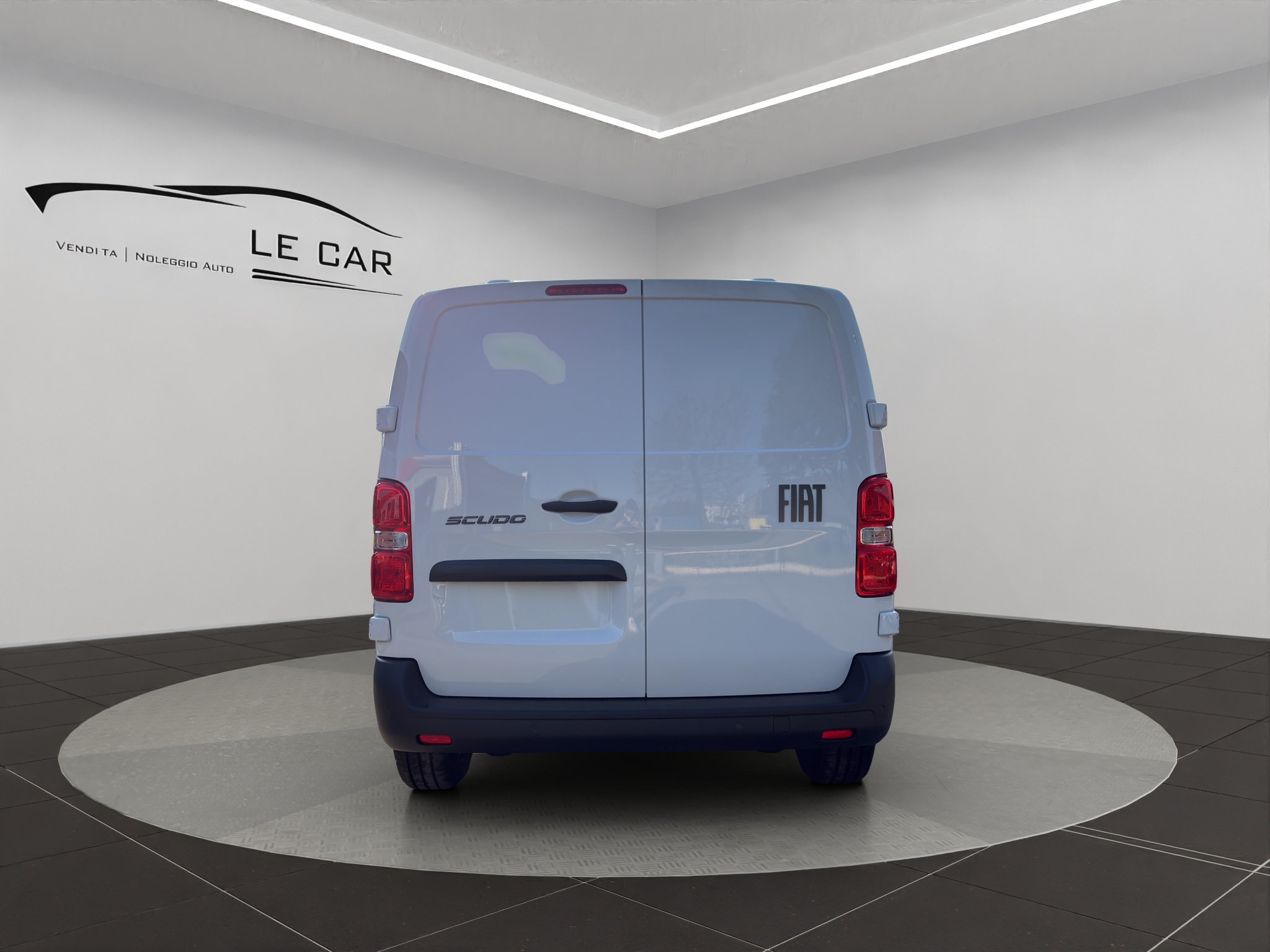 VXFVJYHVZTU370053_05