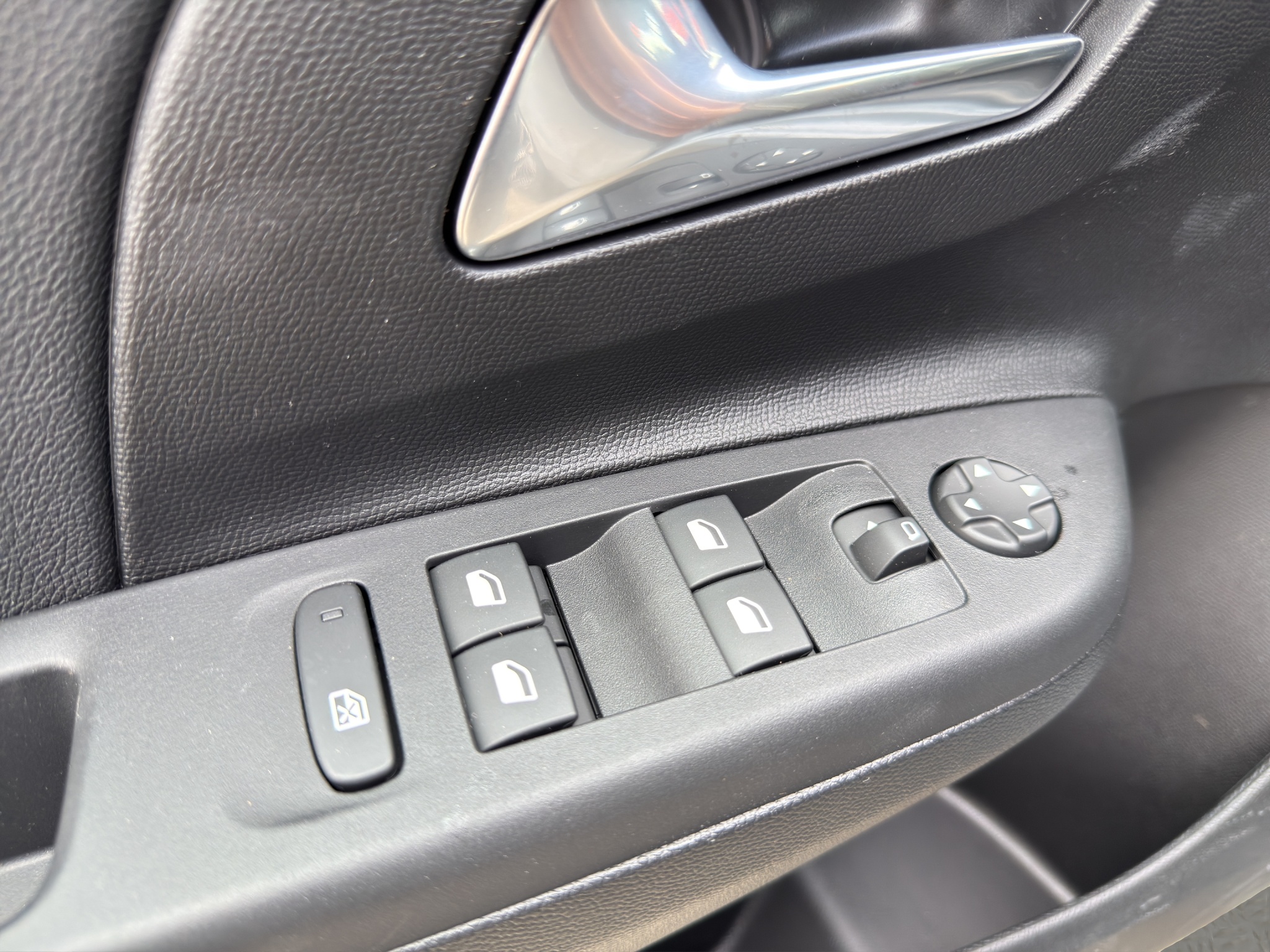 VAKUPHPVXT4037287_12